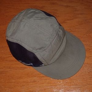 Columbia Mesh Hiking Hat